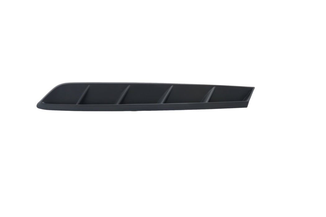 CAMRY 2018-2018 RT Rear bumper insert