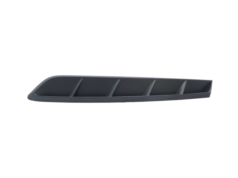 CAMRY 2018-2018 RT Rear bumper insert